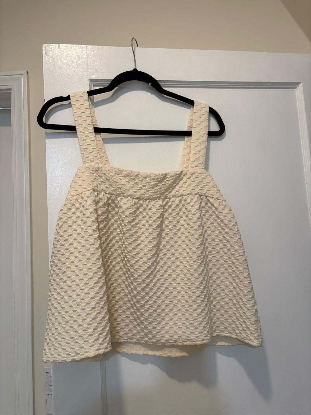 Gilli Cream Textured Square-Neck Tank